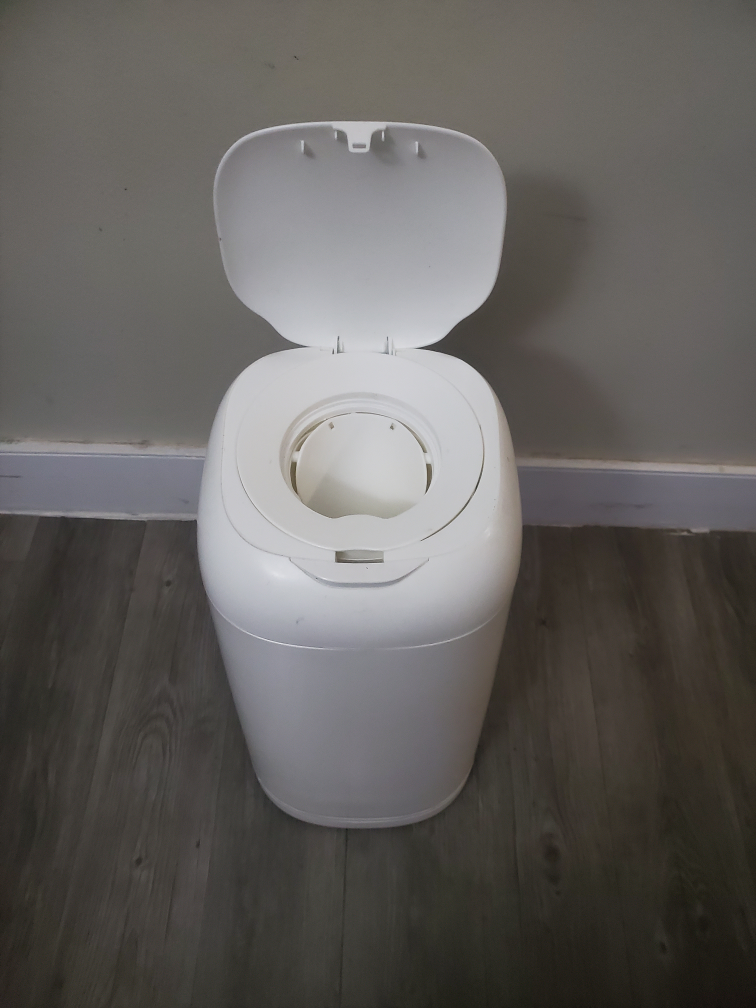 Genie Expressions Diaper Pail by Playtex - photo 2