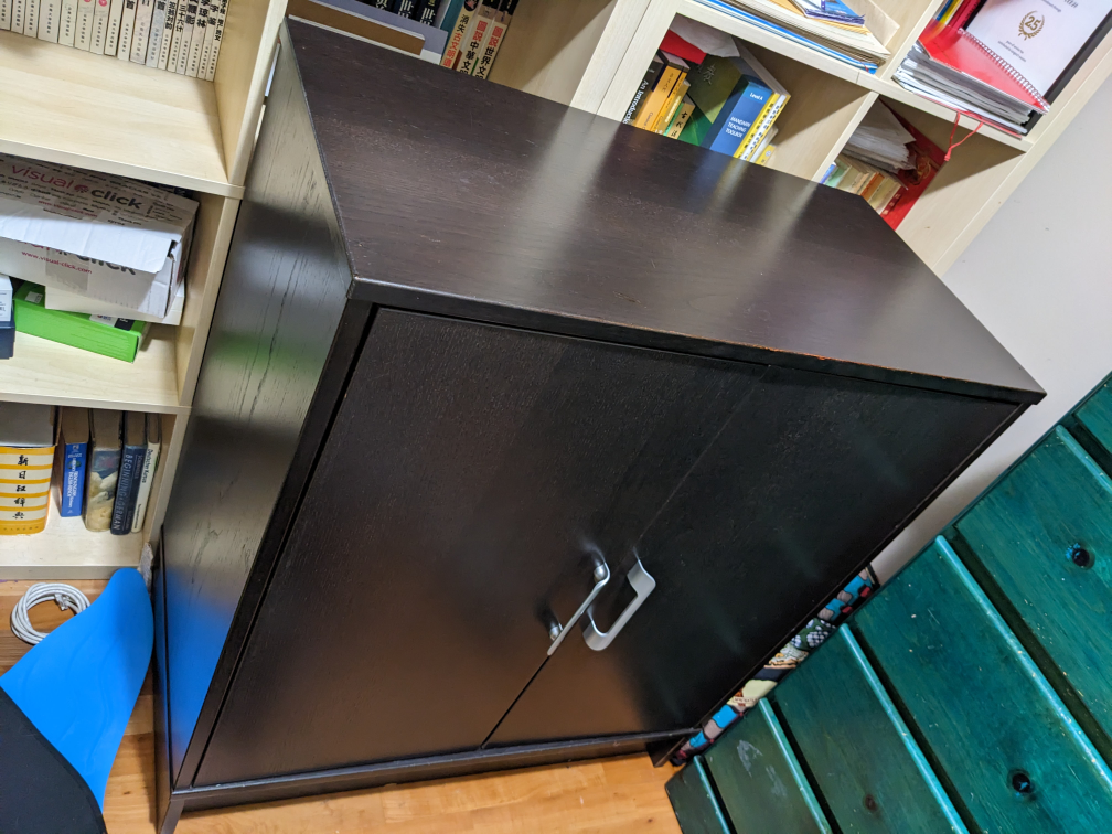 Dark brown wooden cupboard💚 - photo 4