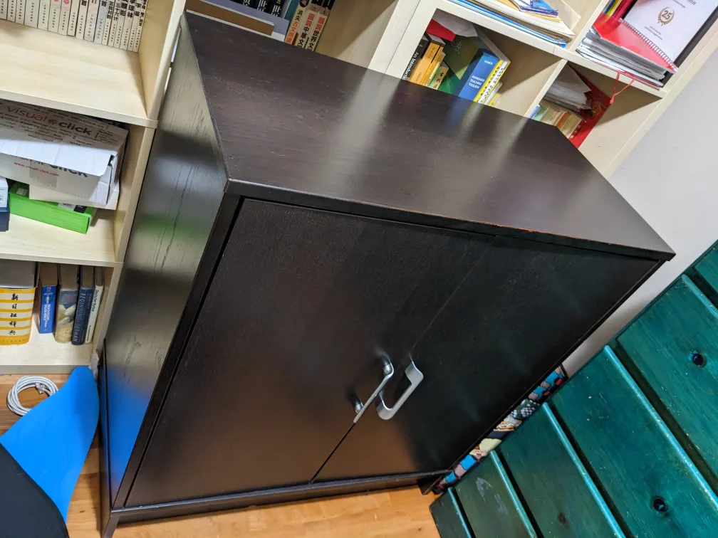 Dark brown wooden cupboard💚 image indicator(4)