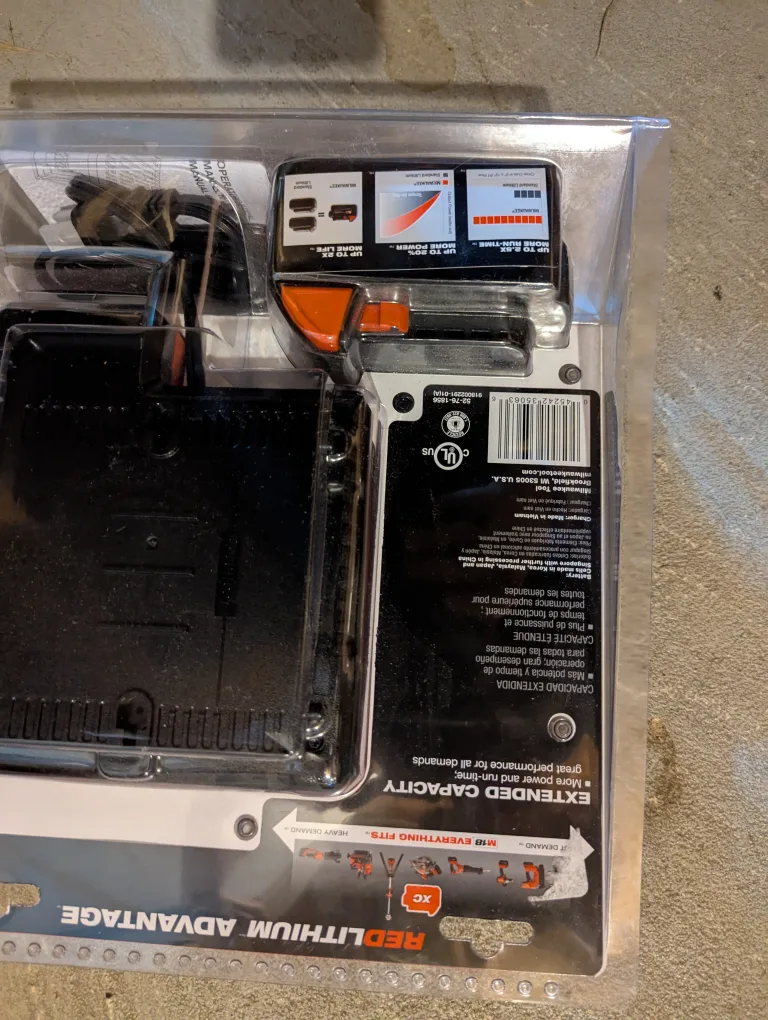 New Milwaukee M18 Battery Charger & 5.0 Battery image indicator(5)
