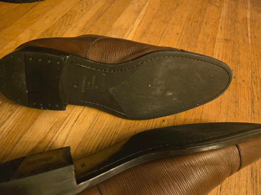 Louis Vuitton Brown Leather Dress Shoes - Size 11 image indicator(5)