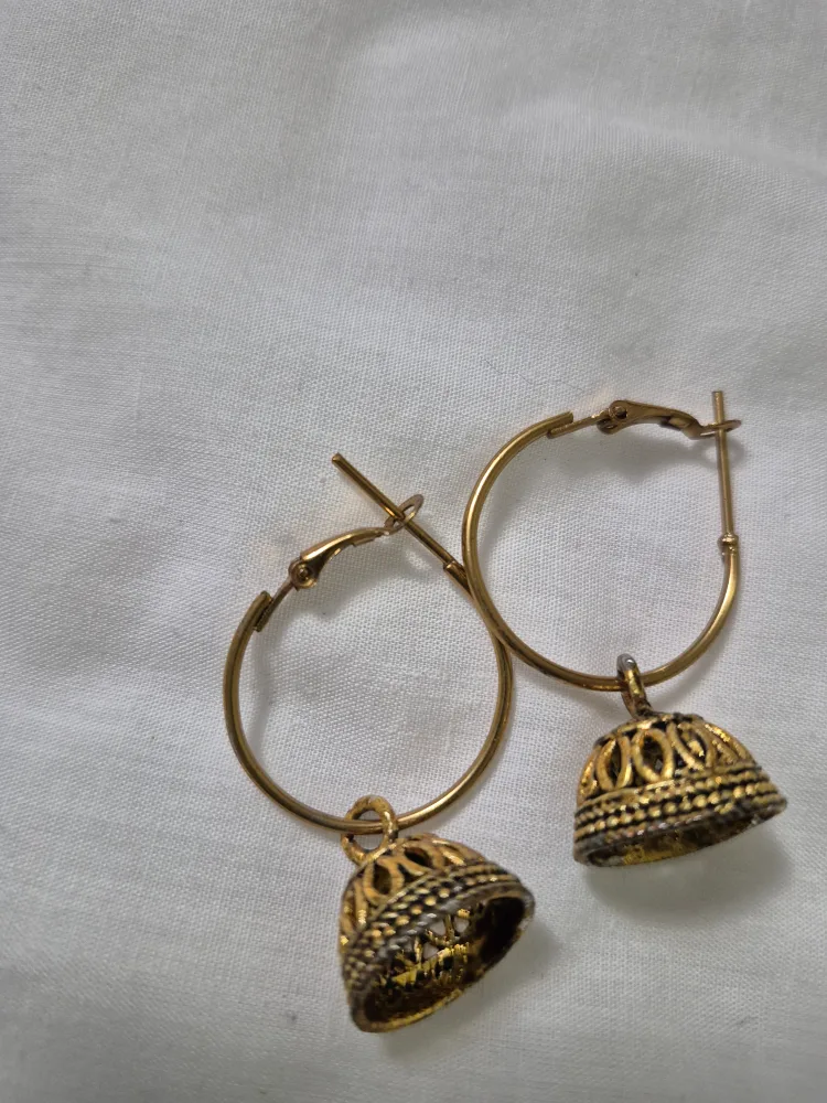 Jhumka Hoop Earrings thumbnail