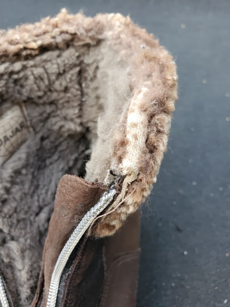 Pajar brown/tan leather sherpa lined ankle boots - size 8 image indicator(10)