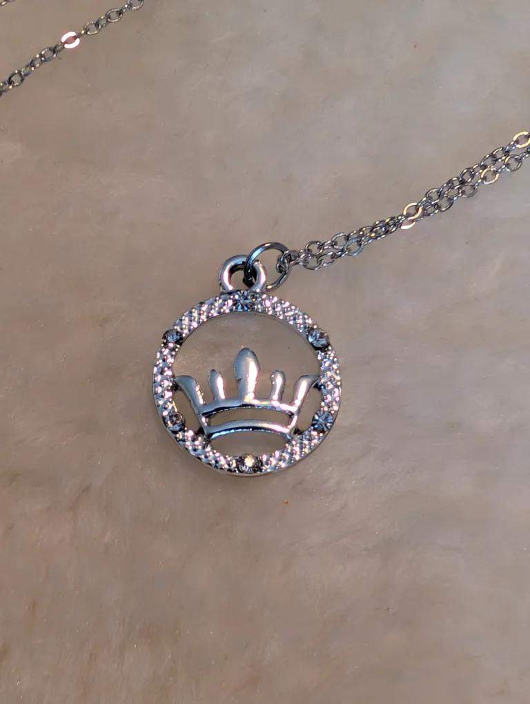Silver Crown Pendant Necklace thumbnail