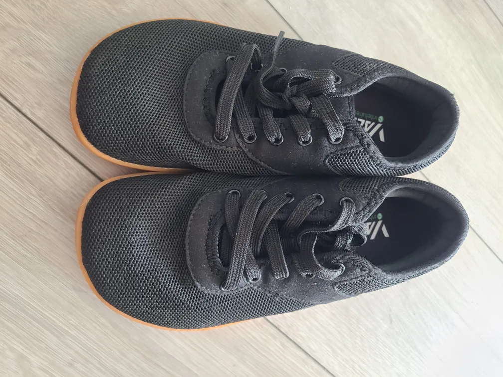 HOBIBEAR Black Sneakers image indicator(6)