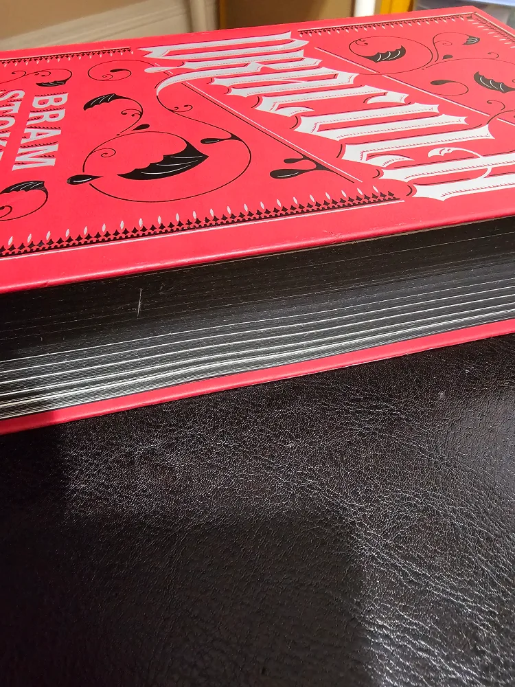 Dracula by Bram Stoker image indicator(3)