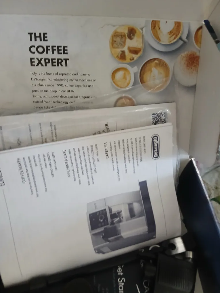 Used lightly De'Longhi Magnifica Smart Espresso,Cappuccino Maker image indicator(9)