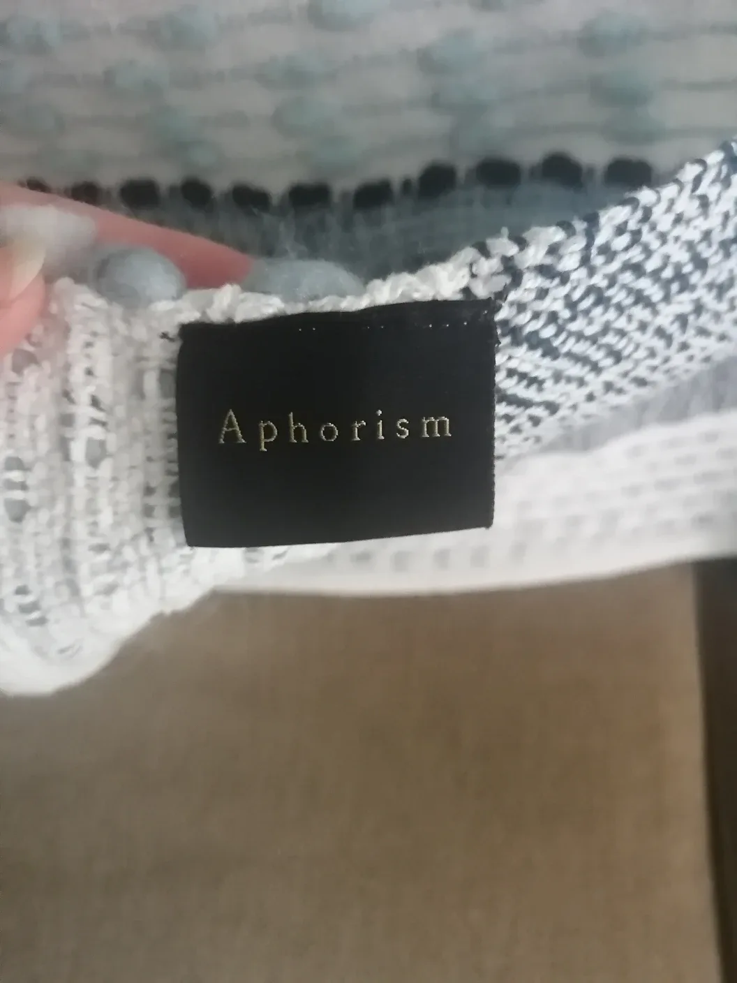 Throw Blanket - Blue Gray image indicator(3)