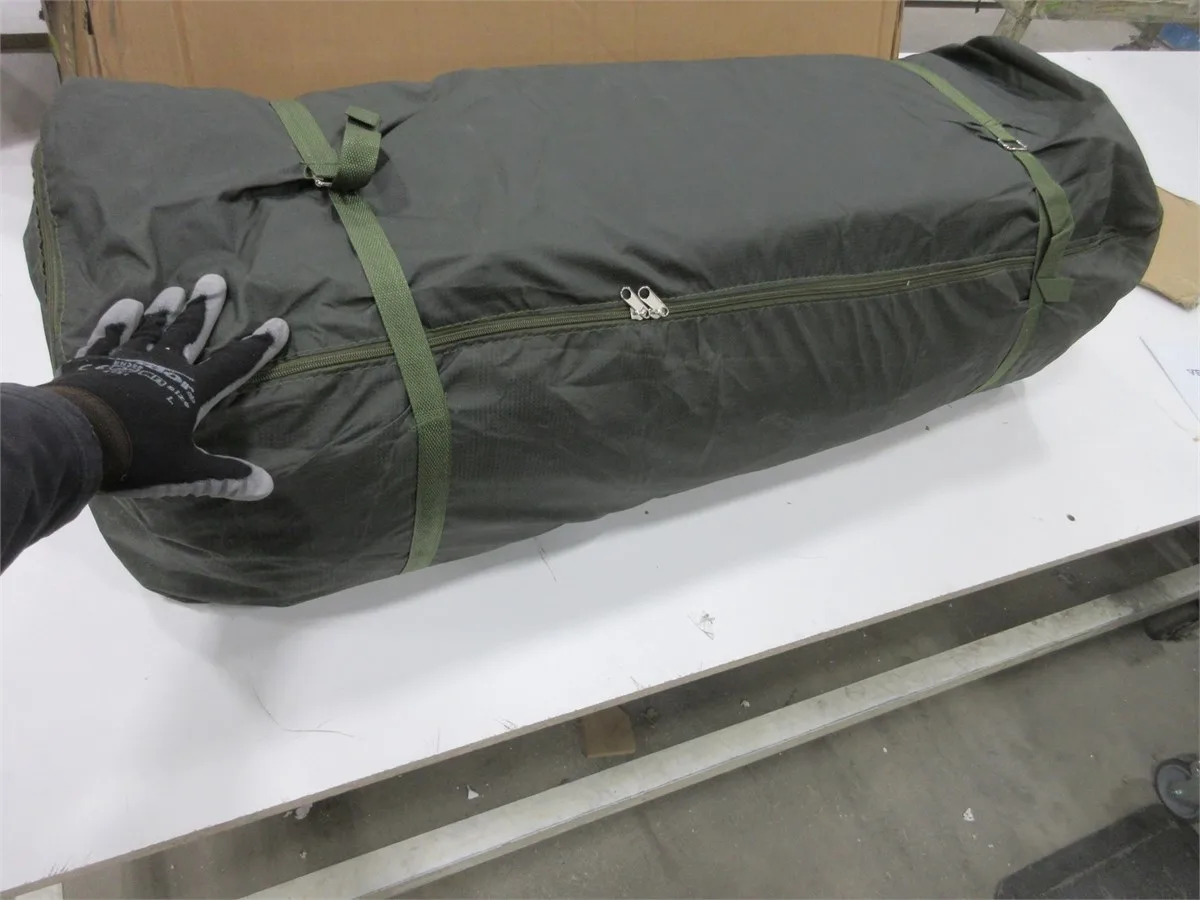 Canvas Tent - 141.7" x 118" image indicator(2)