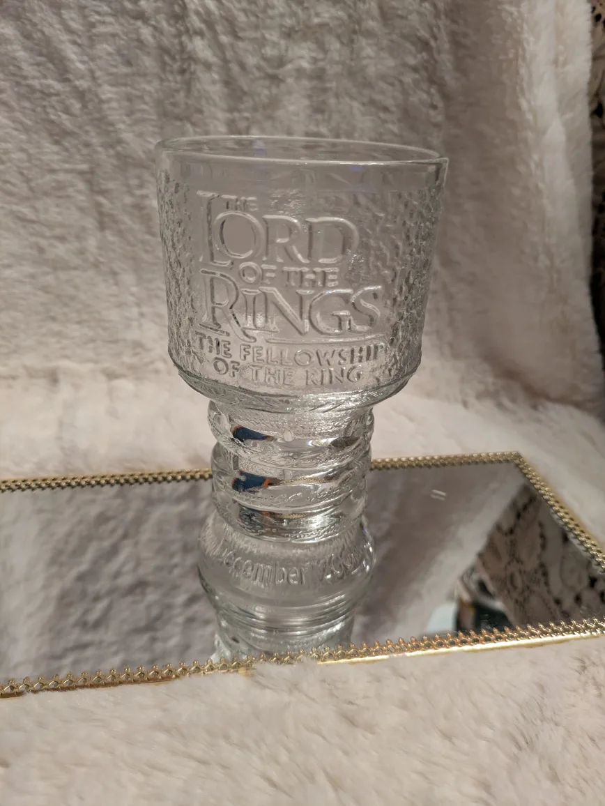 Lord of the Rings Fellowship Glass thumbnail