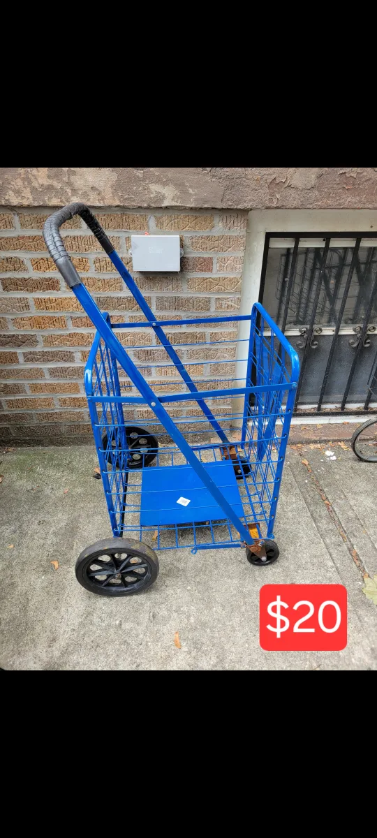 Different Shopping Carts thumbnail