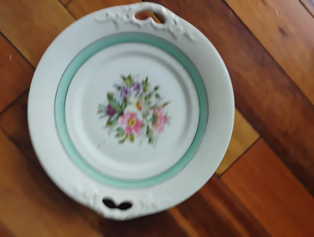 Vintage Floral Decorative Plate