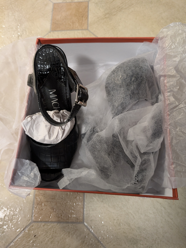 Black high Heels Size US 6.5