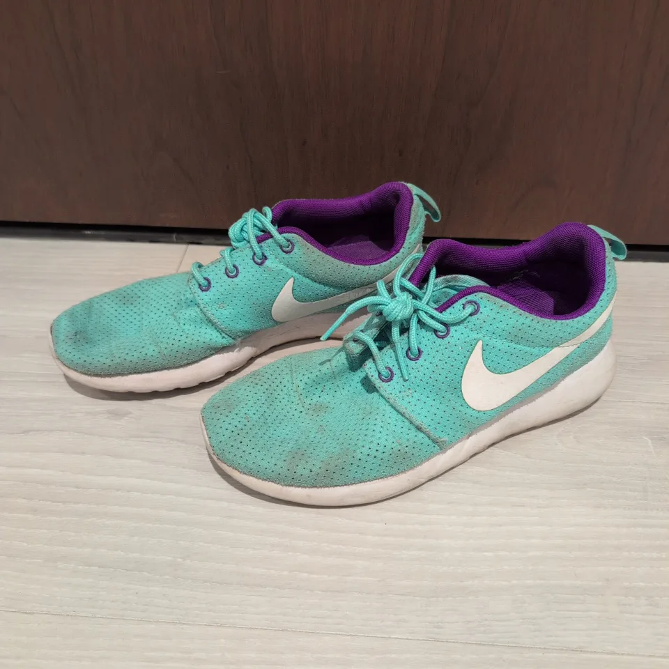 Nike Roshe Run Turquoise/Purple thumbnail