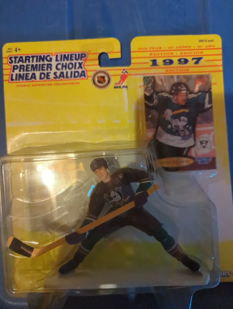 Starting Lineup Teemu Selanne 1997 Edition thumbnail
