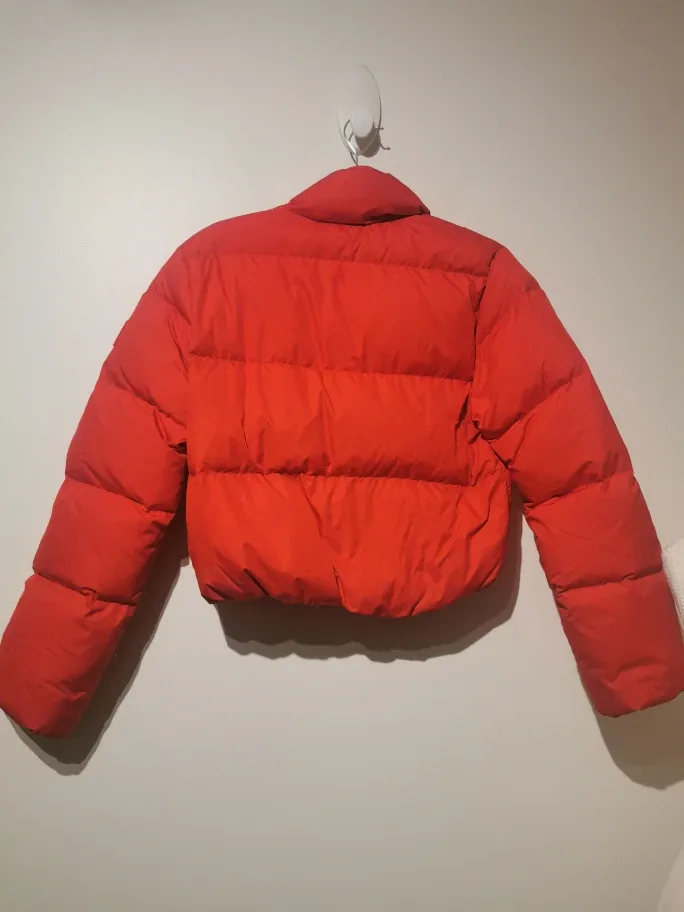 athleta Xs puffer jacket image indicator(7)