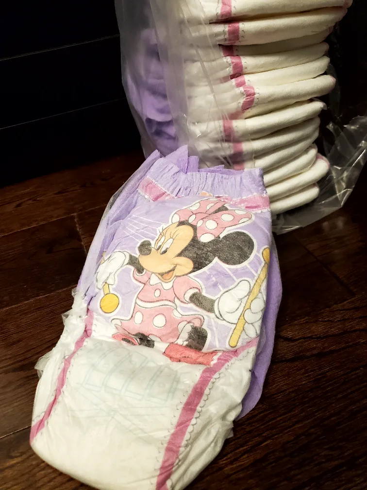 Pull-Ups Training Pants, Size 4T-5T, 41 pieces image indicator(4)