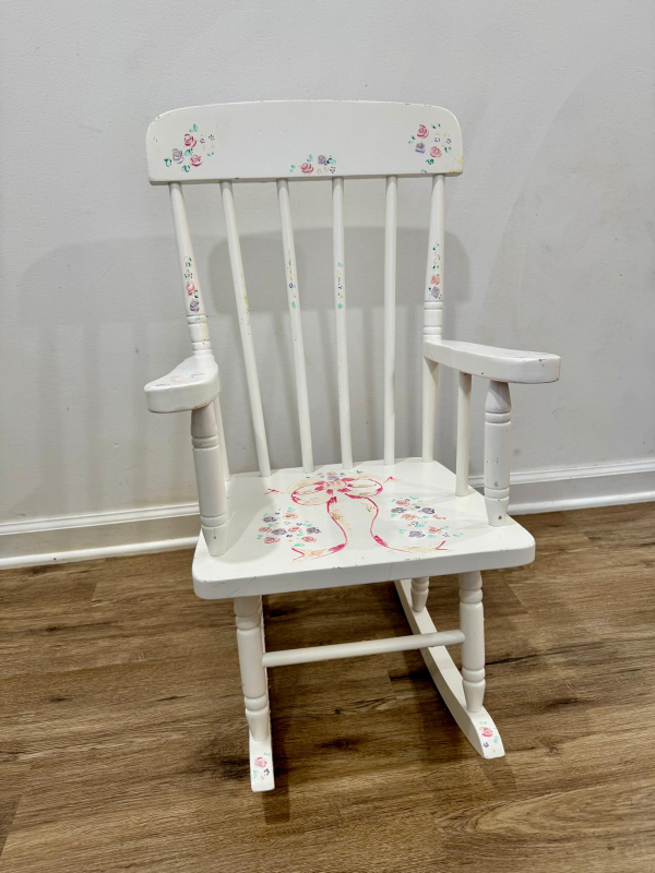 White Wooden Kids Rocking Chair - photo 3