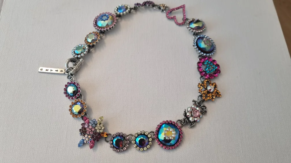 Designer Necklace OTAZU, statement piece image indicator(2)