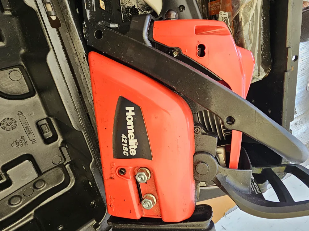 Homelite 4218C Chainsaw with Case