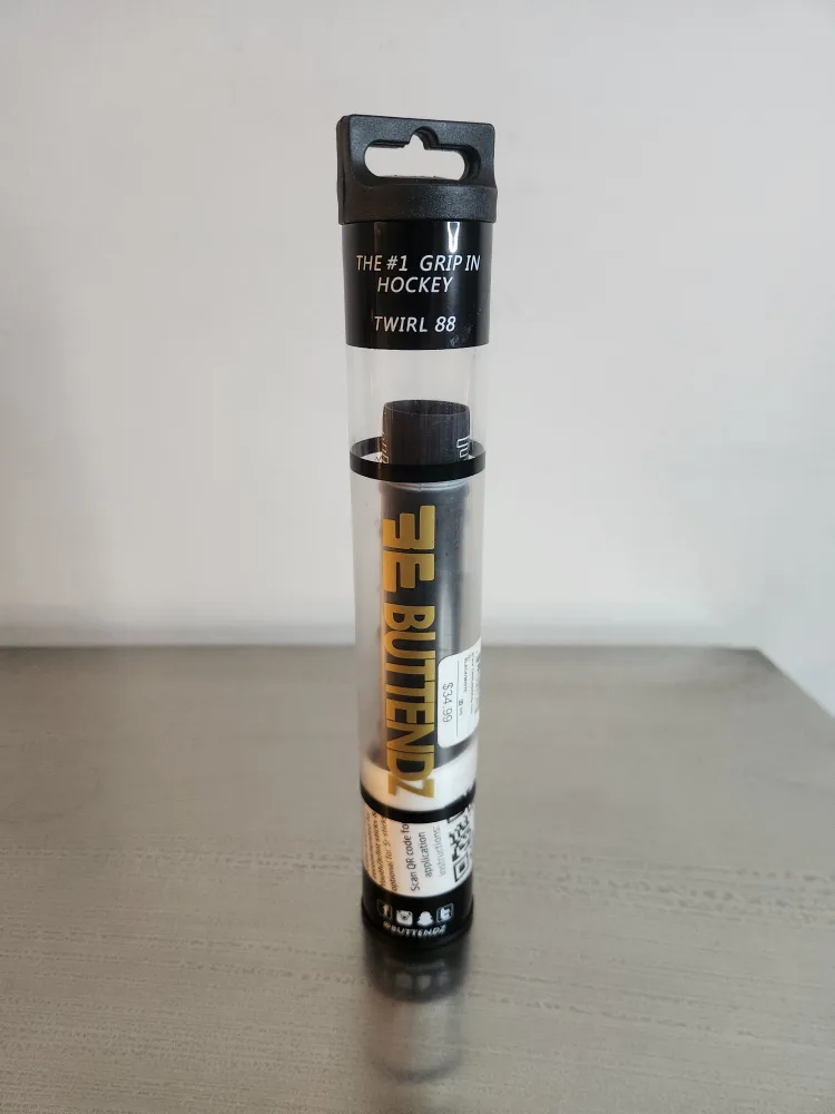 Buttendz TWIRL88 Hockey Grip - Black/White image indicator(2)