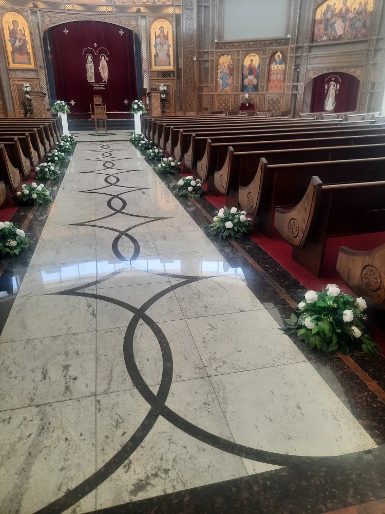 white wedding plinths/pedestal stands& faux floral arrangements image indicator(4)