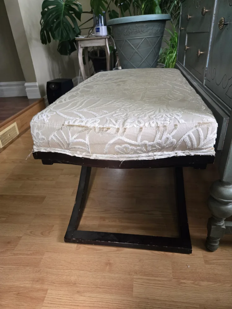 Upholstered Ottoman Bench with Floral Pattern image indicator(4)