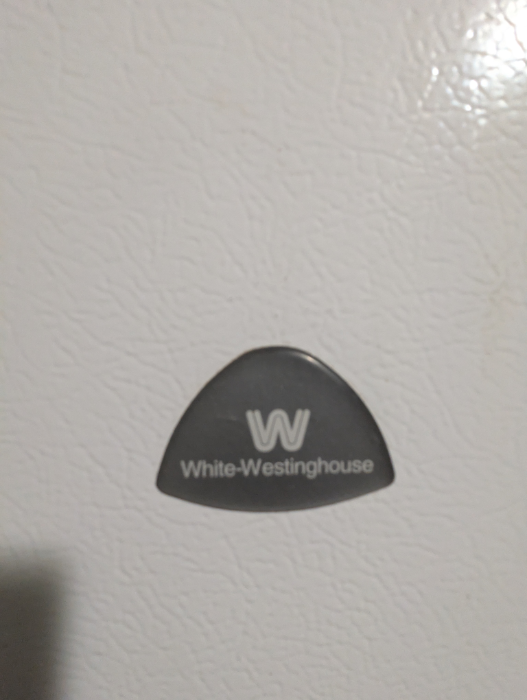 White-Westinghouse Refrigerator - Moving sale - photo 2