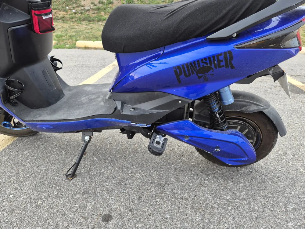 Daymak E-bike.  60v Lithium Ion Battery image indicator(3)