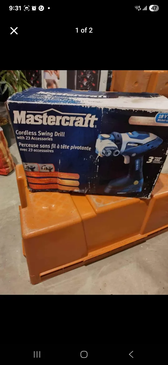 Mastercraft Cordless Swing Drill with 23 Accessories thumbnail