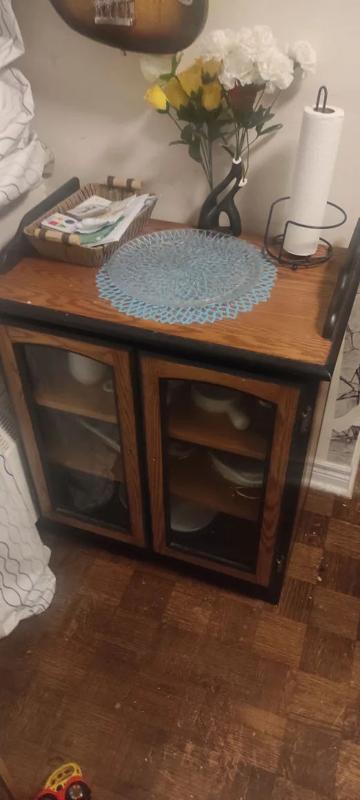 Oak and Black Display Cabinet image indicator(2)