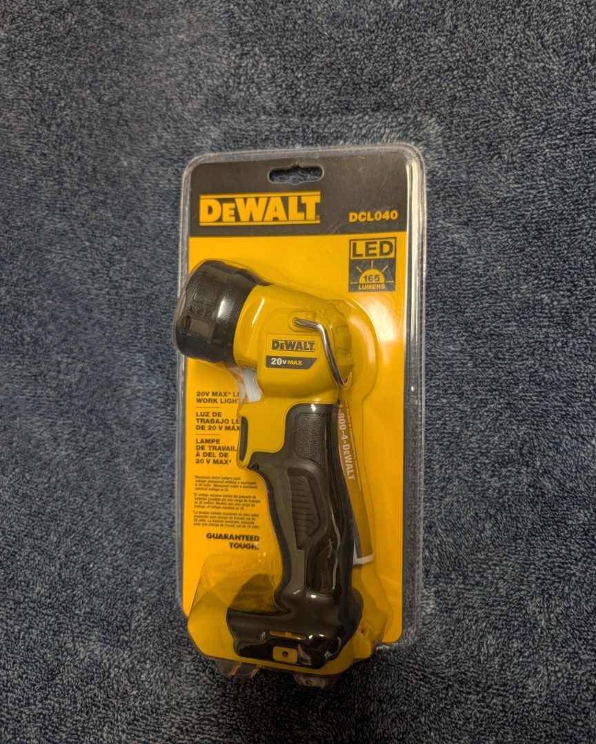 New DeWalt DCL040 20V MAX* LED Work Light