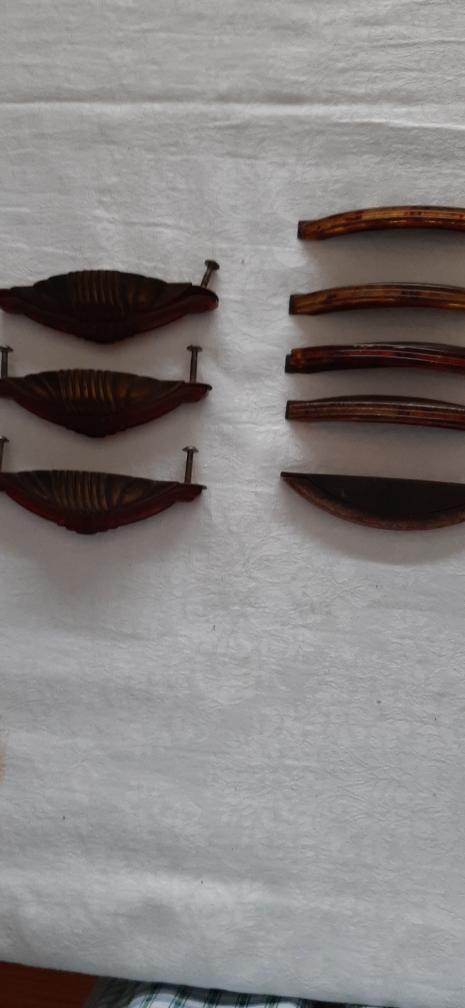 Beautiful Vintage Bakelite Furniture Hardware. - photo 2