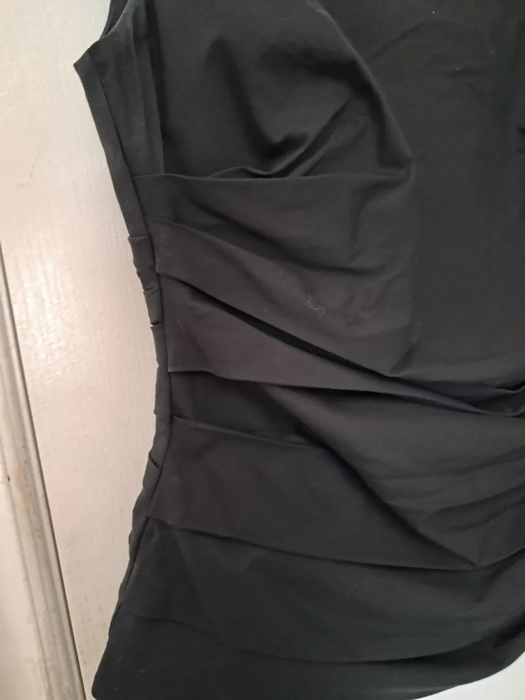 Ann Taylor Black Top - Size 2P image indicator(5)