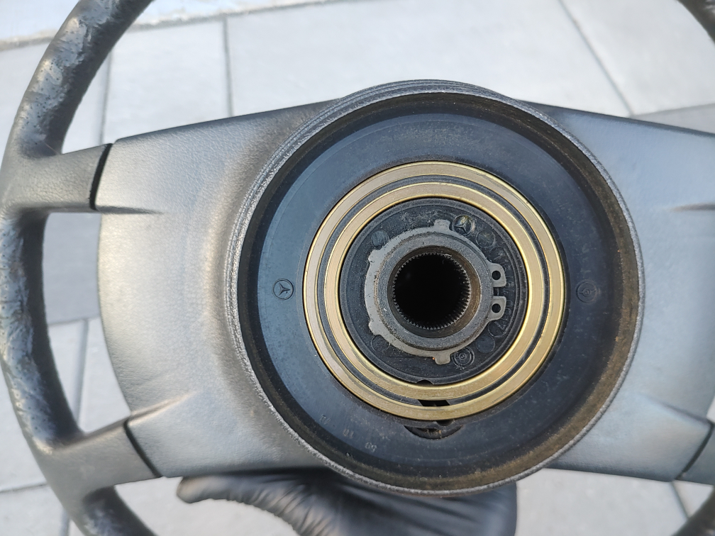 Mercedes Benz Steering Wheel R107 W123 W116 W115 W114 W108 - photo 5