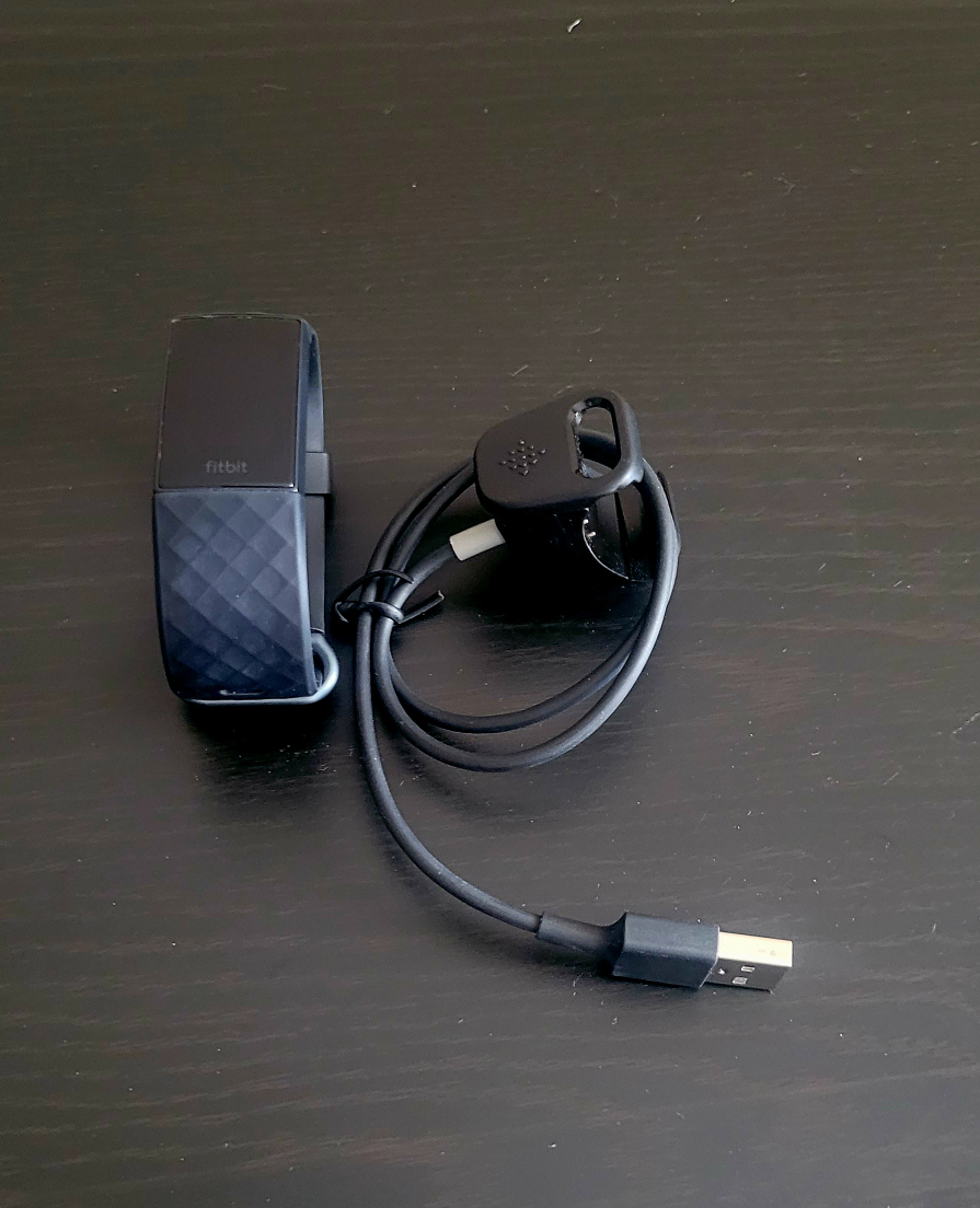 FITBIT  Charge 3