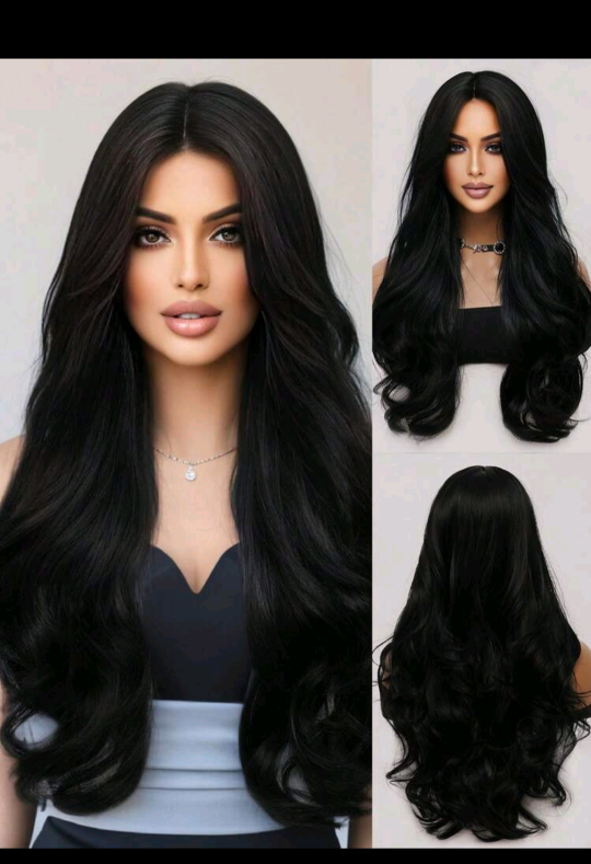 Black Wavy Wig