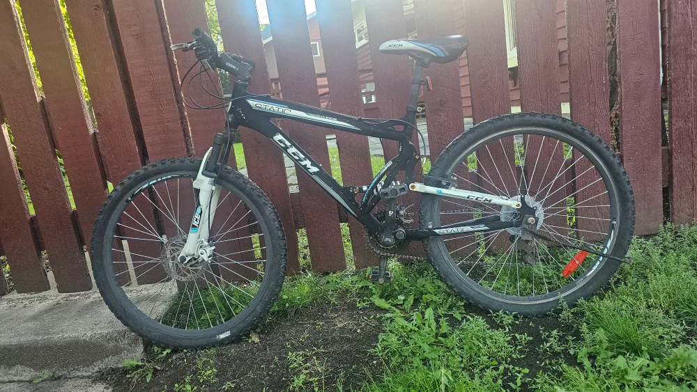 CCM Static Full Suspension Mountain Bike thumbnail