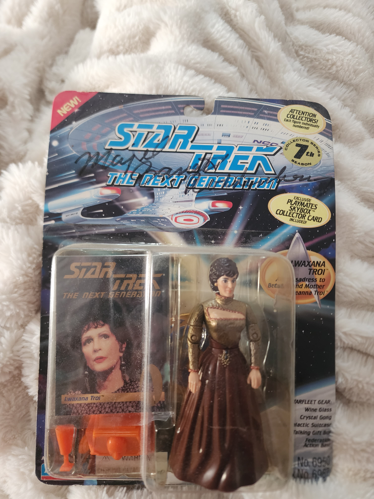 Star Trek TNG Lwaxana Troi Action Figure