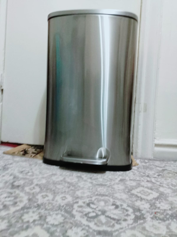 Stainless Steel Step Trash Can 💛 - photo 3