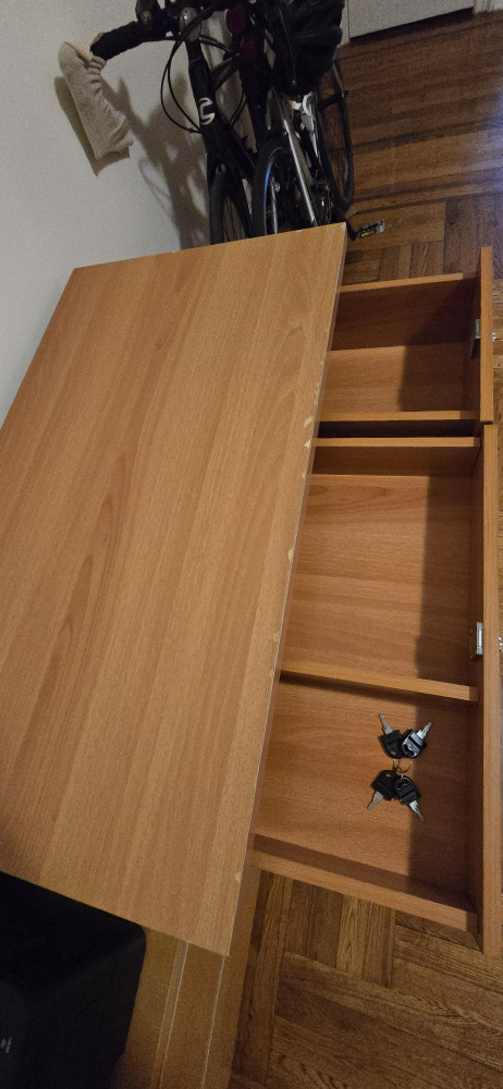 Desk table for free - photo 2