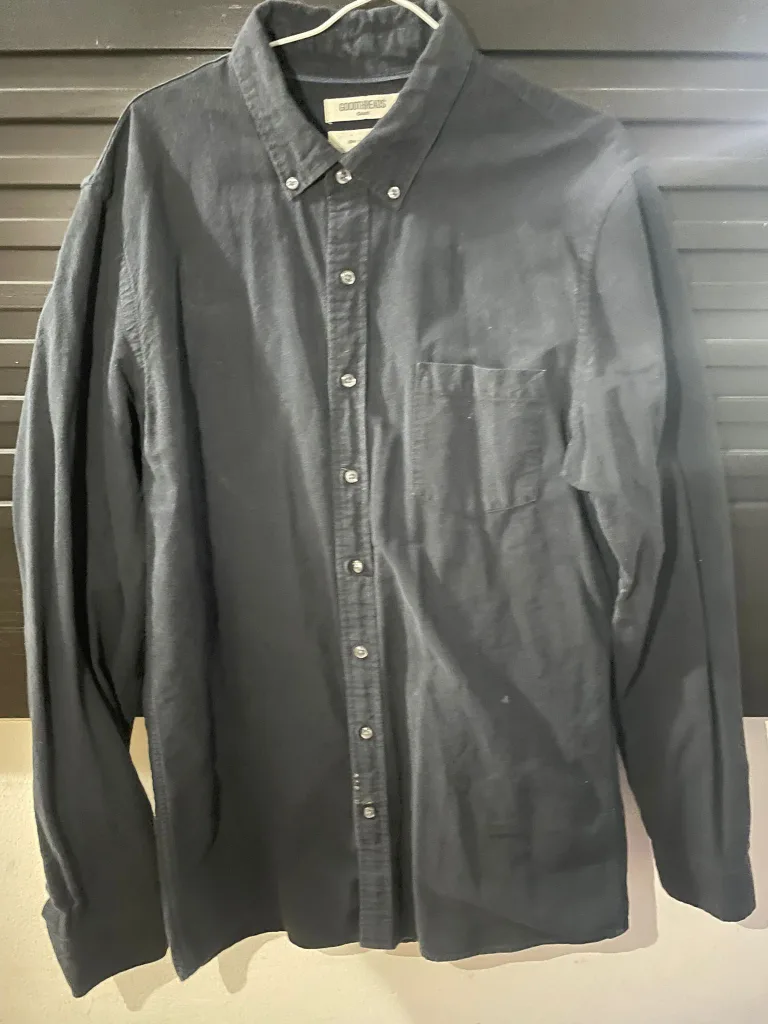 Men's button up shirt thumbnail