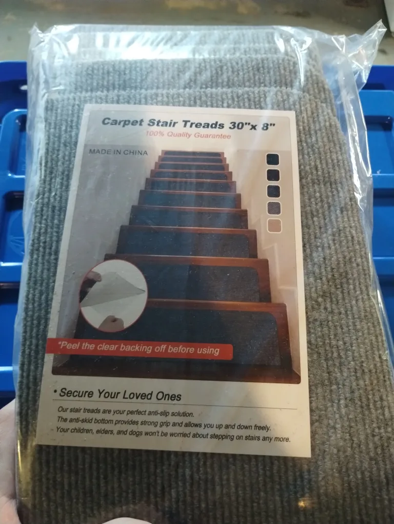 Carpet Stair Treads 30"x 8" thumbnail