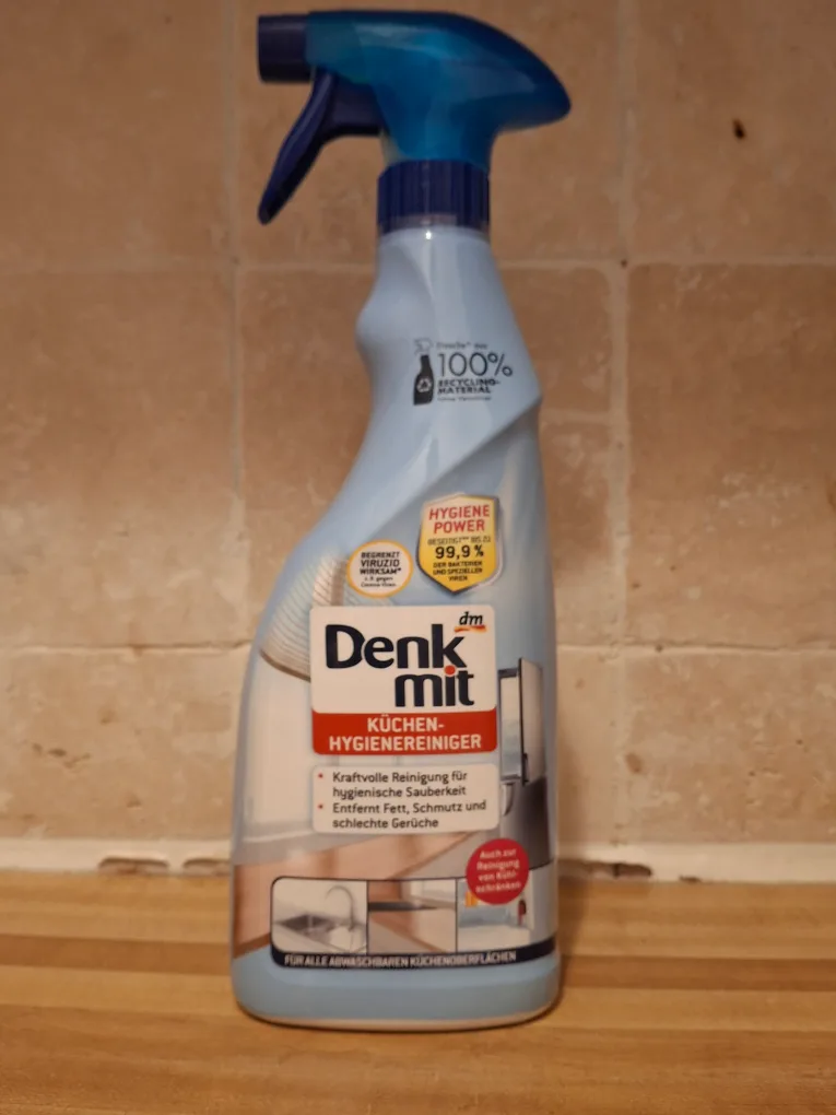kitchen cleaner - bio Denk mit Küchen-Hygienereiniger thumbnail