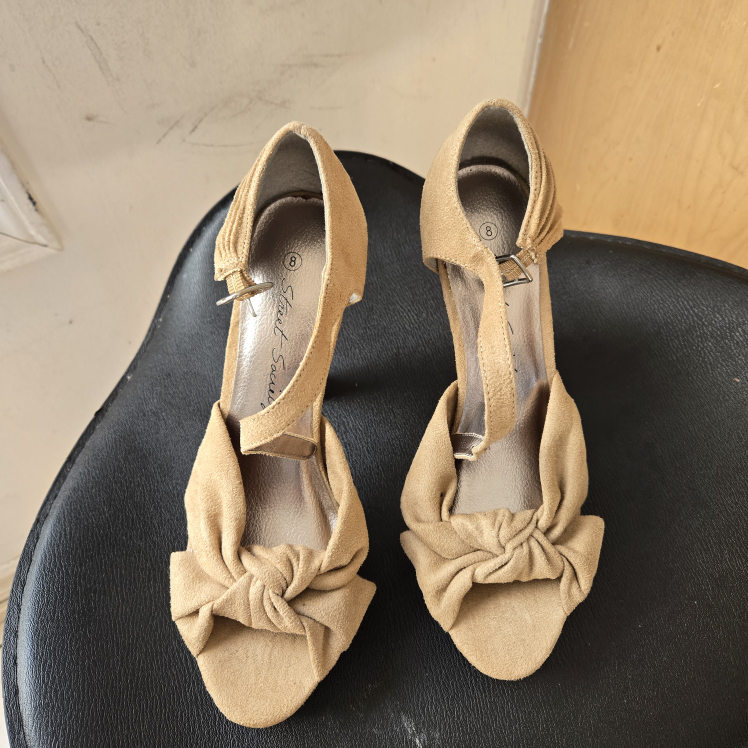 Street Society Heels - Size 8