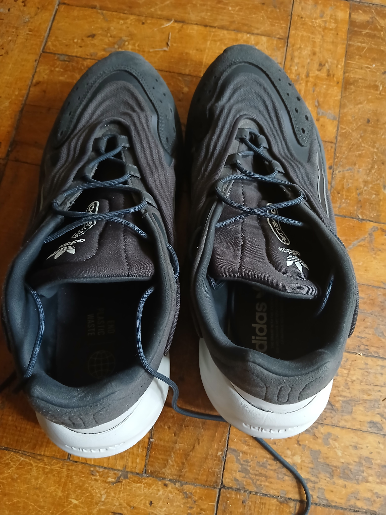 Adidas Ozelia Black Sneakers - photo 3