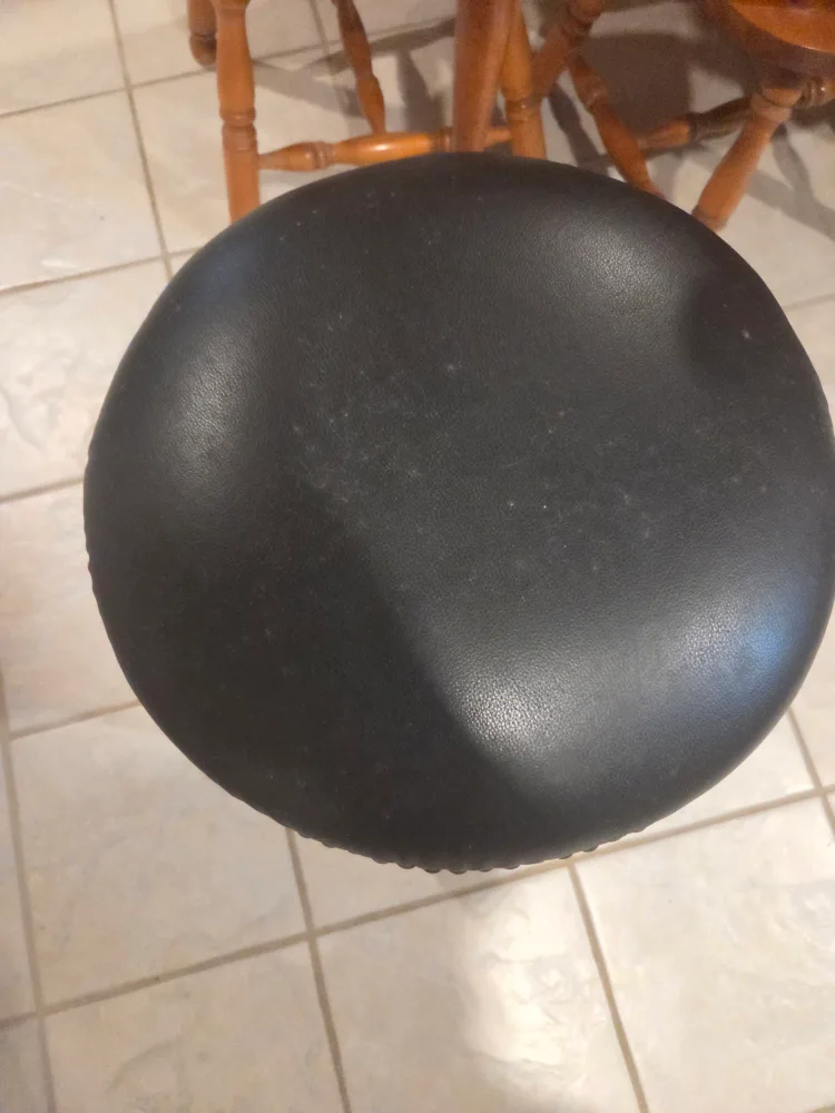 Swivel Bar Stool - Black Leatherette Seat image indicator(2)