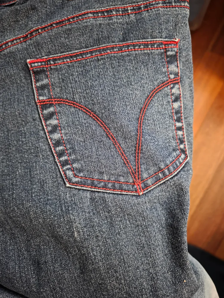 London Blue Jeans Size 13/14 image indicator(3)