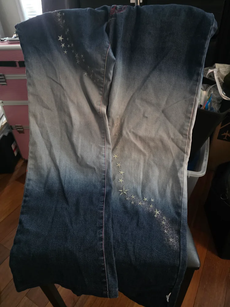 London Blue Jeans Size 13/14 image indicator(7)