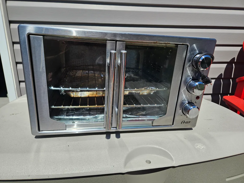 Oster Toaster Oven thumbnail